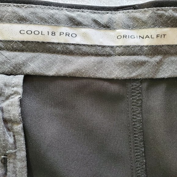 HAGGAR Black Classic Fit Cool 18 Pro Dress Pants, 36W X 34L - Picture 5 of 8